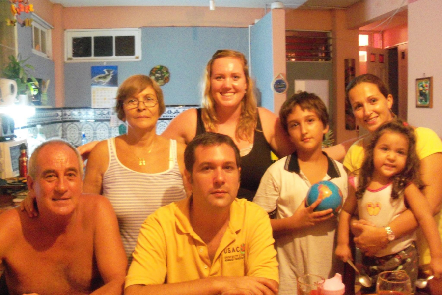 Bonnie with her host family in Costa Rica.