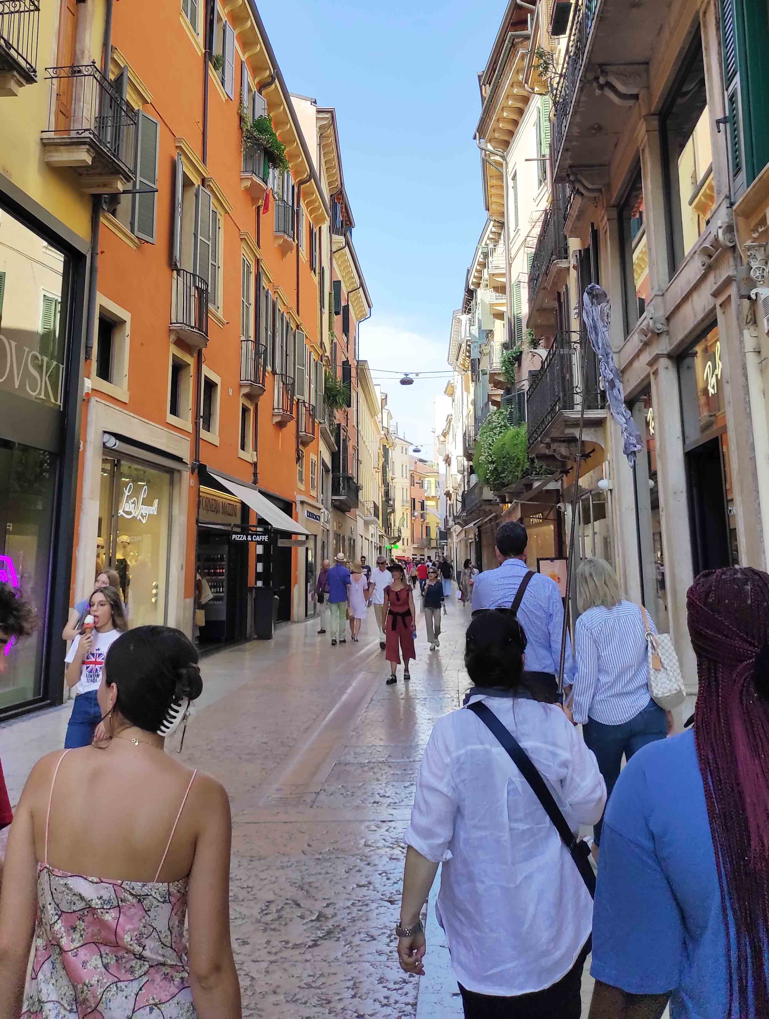 Students exploring in downtown Verona, Italy.