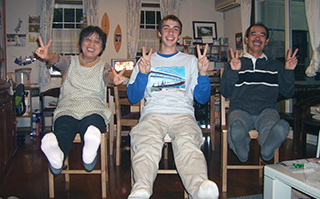 A student with his host family in Nishinomiya, Japan.