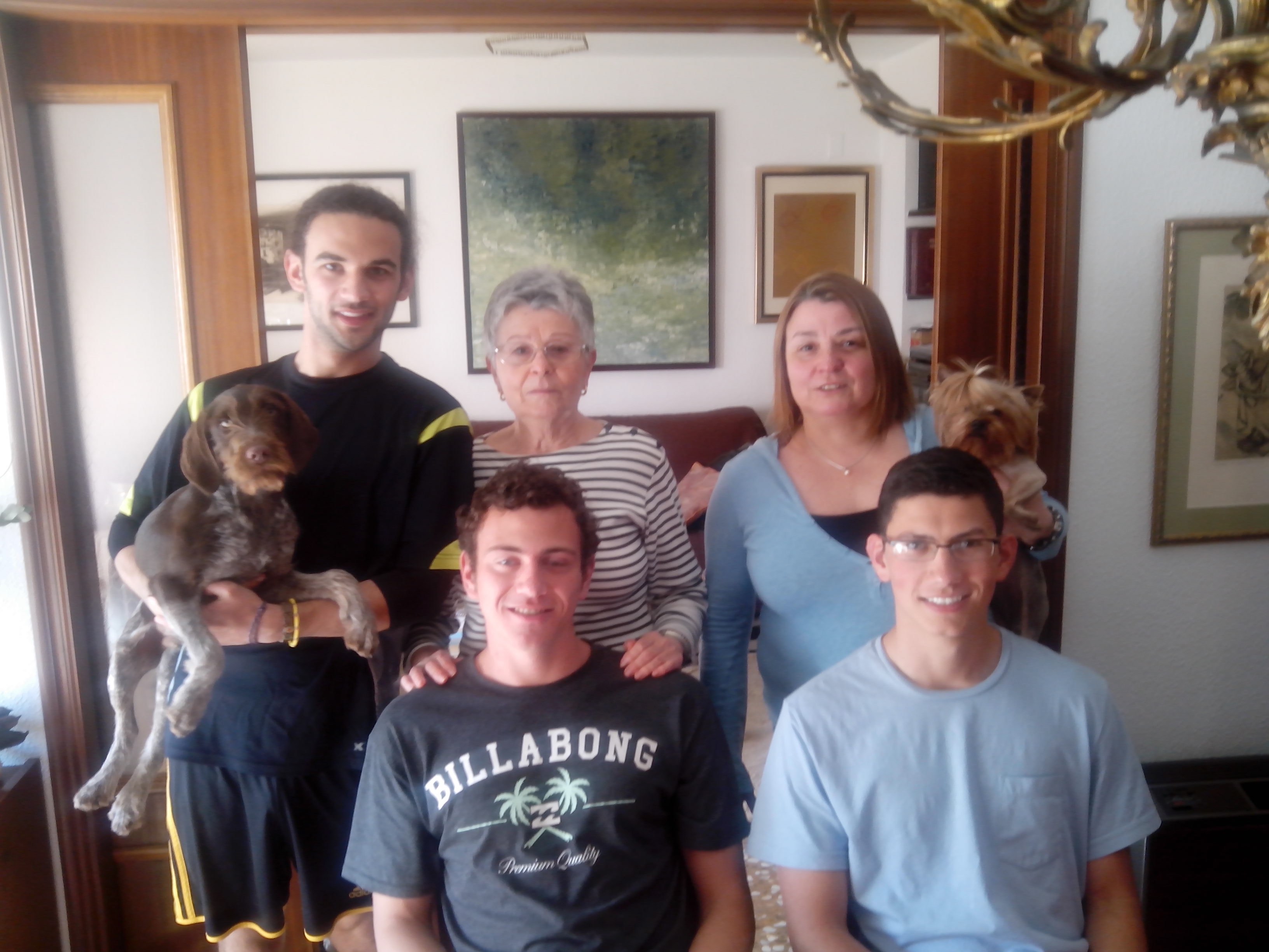 Students with their host family in Alicante, Spain.